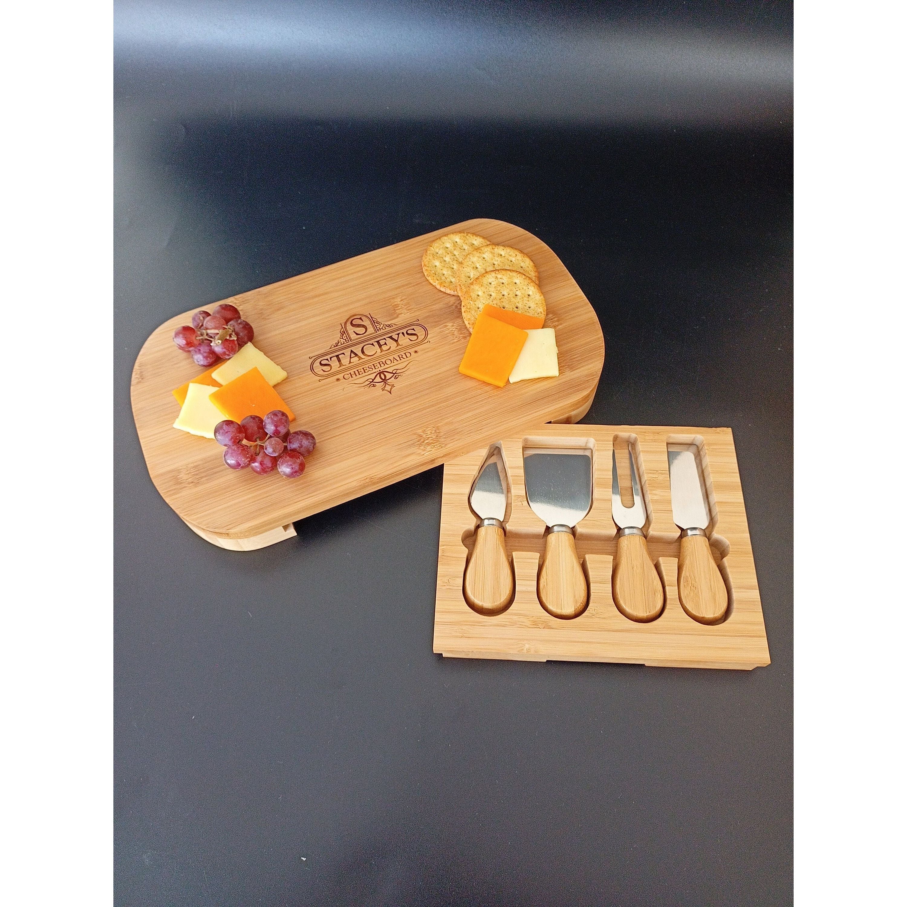 Birthday Gift Ideas For Her - Personalised Cheese Boards for Mum, Best Friend, Sister, Aunty, Mother-in-Law, or Girlfriend - Gift For Her