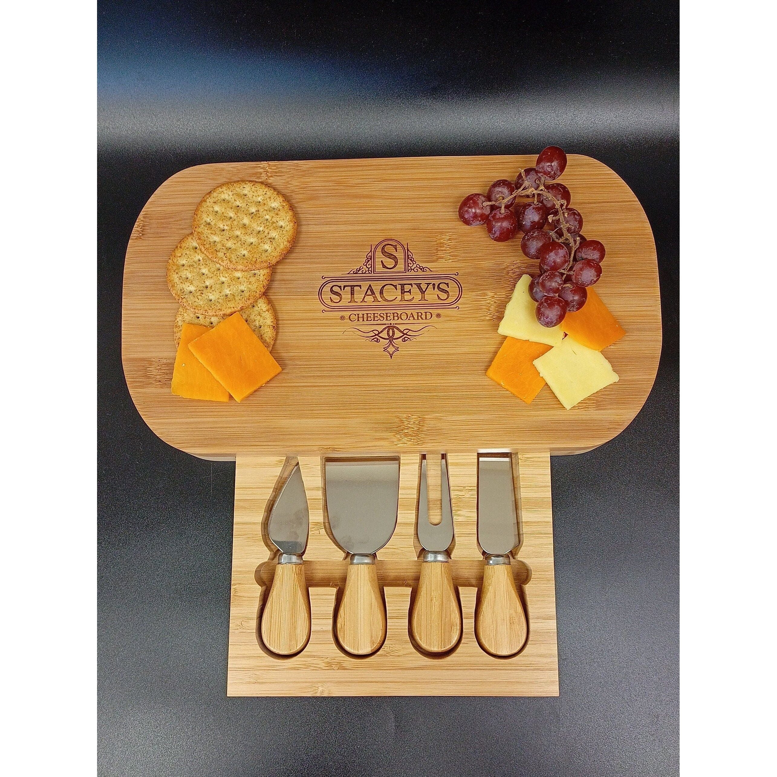 Birthday Gift Ideas For Her - Personalised Cheese Boards for Mum, Best Friend, Sister, Aunty, Mother-in-Law, or Girlfriend - Gift For Her