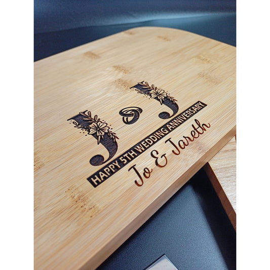 "5th Anniversary Gift - Personalized Cheeseboard for Couples