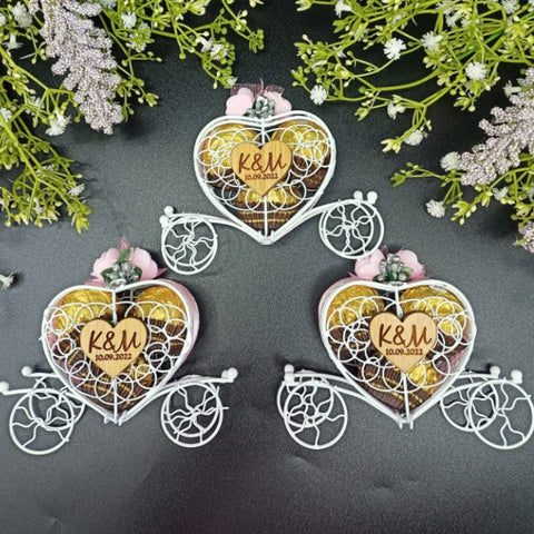 Wedding Favors For Guests In Bulk - Wedding Favour Chocolate Candy Carriage - A Wedding Favor Your Guests Will Love - Wedding Table Decor