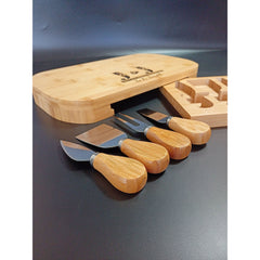 "5th Anniversary Gift - Personalized Cheeseboard for Couples